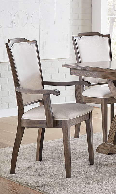 RH Yoder Palmer Chairs Dining Room Furniture Set